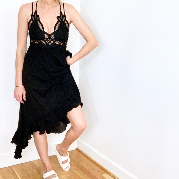 Crochet Bralette Midi Tiered Dress in Black - Picture 2 of 8